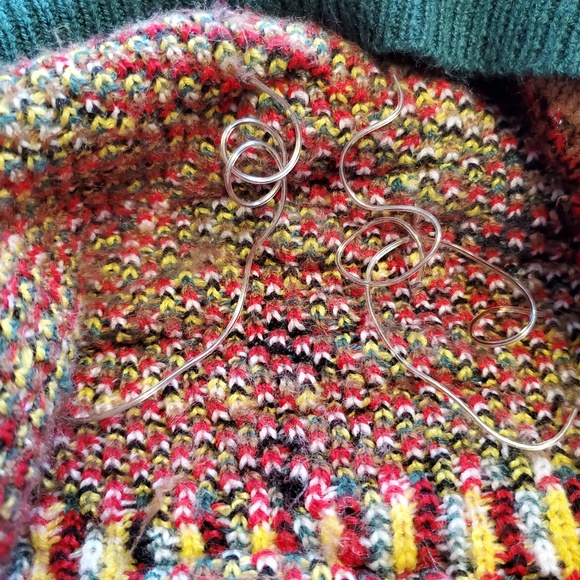 Christmas Sweater - Picture 4 of 9